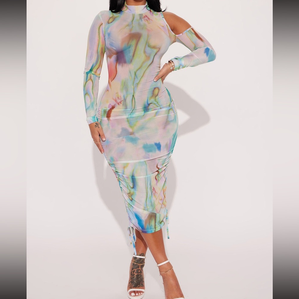 Tie dye dress 🤍